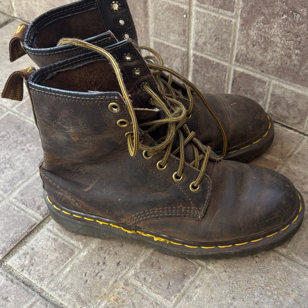 Vintage Dr Marten Brown Leather Men's Boots